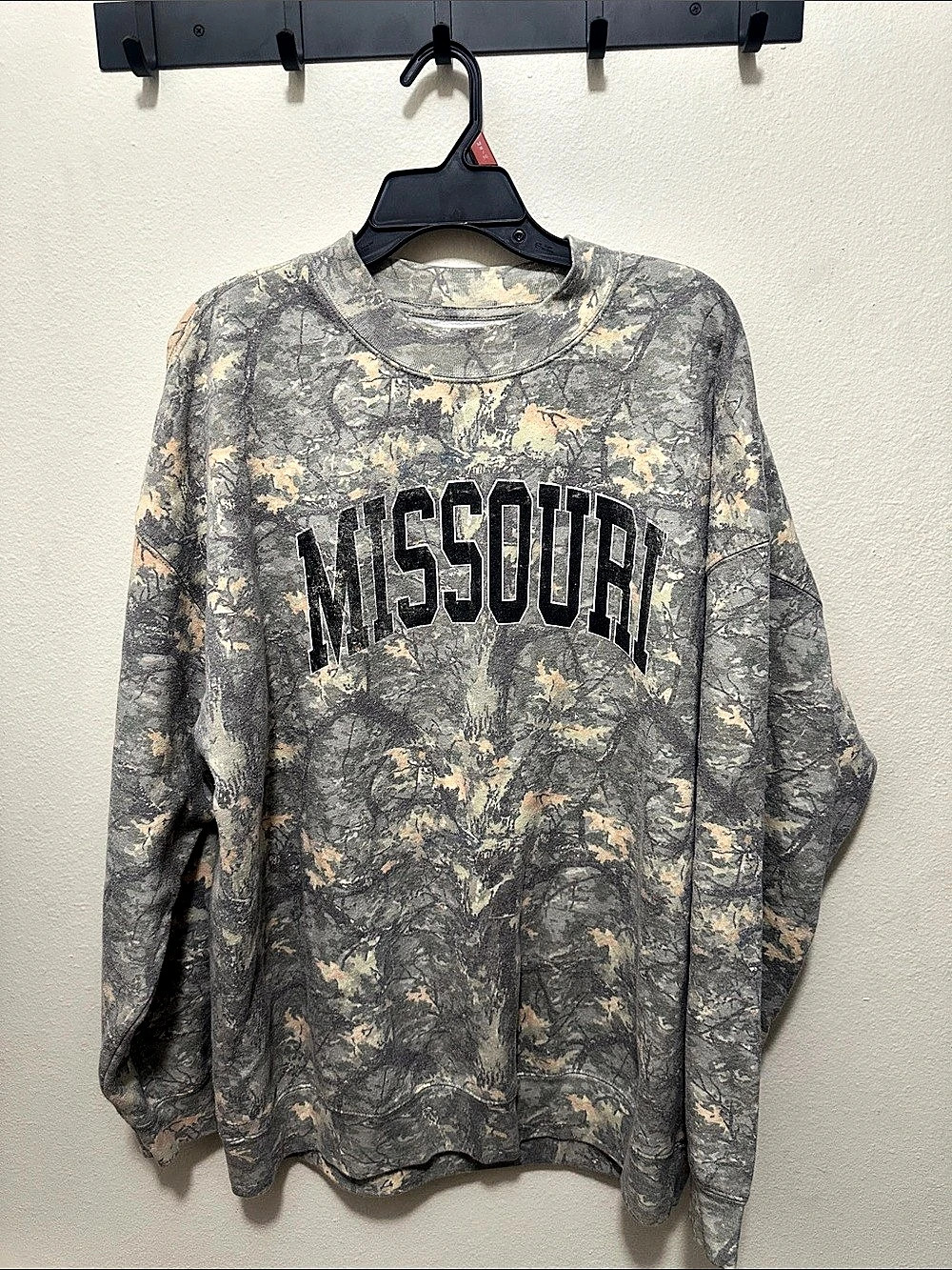 State of Mine Camo Letters State Sweatshirt - Missouri Camo Sweatshirt Men's XL